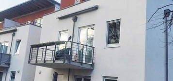 Ronsdorf - grün und zentral - hier stimmt die Lage 3-Zimmer-barrierearme Wohnung mit großer Terrasse