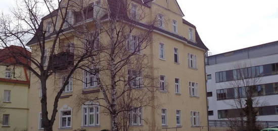 Große 3-Raum-Wohnung in Zentrumsnähe