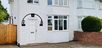 4 bedroom semi-detached house