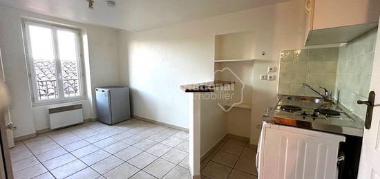 Appartement  à louer, 2 pièces, 1 chambre, 22 m²