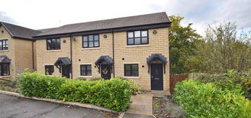 2 bedroom semi-detached house for sale