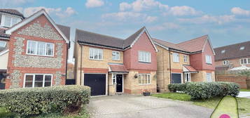 4 bed detached house for sale