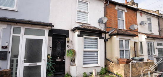 Property for sale in Gordon Road, Northfleet, Gravesend DA11