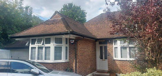 2 bedroom detached house