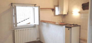 Appartement  à louer, 2 pièces, 1 chambre, 46 m²