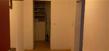 2 Room Apartment on the 14th Floor in Mitte w/Balcony