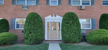 15 Knox Ter Apt 2D, Wayne, NJ 07470