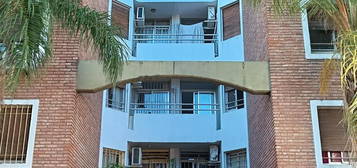 Oportunidad en Alberdi! Dpto 2 Dorm./balcón Muy Cerca de Plaza Colón.