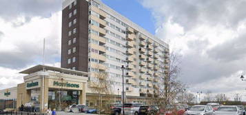 Flat for sale in Tower Heights, Hoddesdon EN11