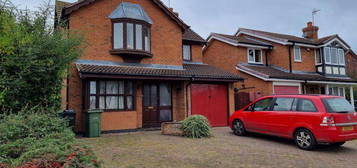 4 bedroom detached house to rent