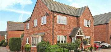 4 bed detached house for sale