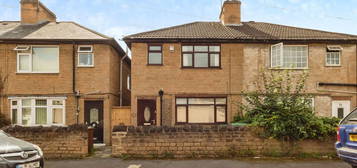 3 bed semi-detached house for sale