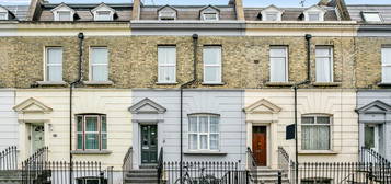 Flat for sale in Studland Street, Hammersmith, London W6