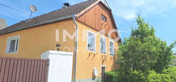 Kleines Haus als Wohn- oder Ferienhaus im Ortszentrum mit kleinen Garten - ruhige Ortslage