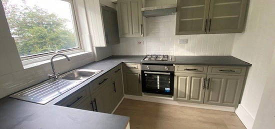 2 bed flat to rent