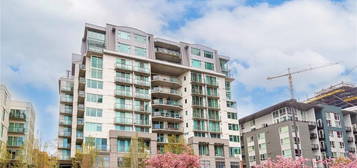 1100 106th Ave NE Apt 304, Bellevue, WA 98004