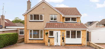 5 bed detached house for sale