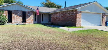 1612 Cheyenne St, Portland, TX 78374