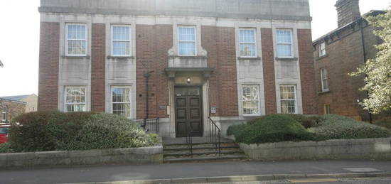 2 bedroom ground floor flat