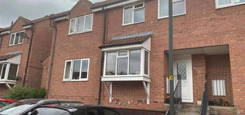 3 bedroom terraced house to rent