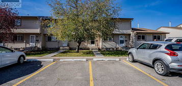 10, 6100 4 Avenue NE, Calgary, Alberta
