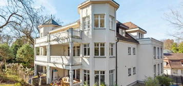 Ruhiges Penthouse mit großem Balkon in begehrter Toplage von Wannsee