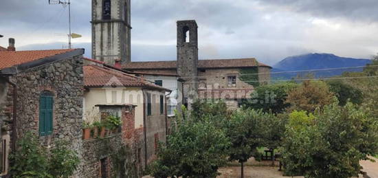 Villa bifamiliare via 1 Maggio, Villafranca in Lunigiana