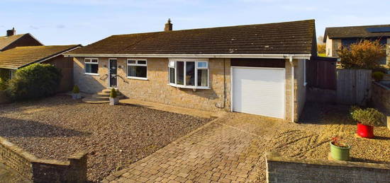 3 bed detached bungalow for sale