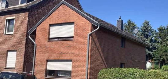 Tschüss Miete! Hallo kleines, feines Haus! In Aldenhoven Dürboslar.