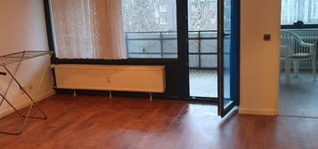 2-Zimmer Wohnung mit großem Balkon