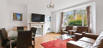 3 bed flat for sale