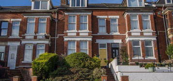 5 bedroom terraced house for sale