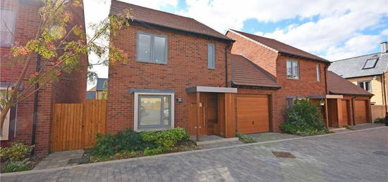 3 bedroom semi-detached house