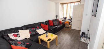 7 bed shared accommodation to rent