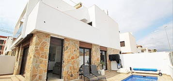 Piso en venta en Calle Cabo de Gata, 12, Lomas de Cabo Roig - Los Dolses