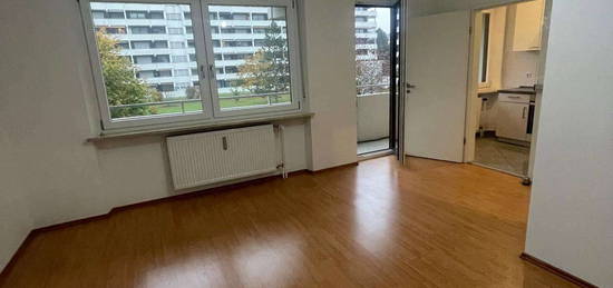 **Charmantes Appartement in ruhiger Lage**Nähe Universität**