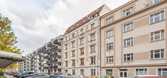 Byt 1+kk, 28 m², Praha, 150 00