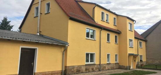 Geräumige 3-Raumwohnung in ruhiger Lage zu vermieten!