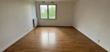 Appartement  à vendre, 4 pièces, 3 chambres, 90 m²