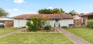 11530 CASA ALTO ST, San Antonio, TX 78233