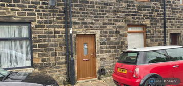 2 bedroom terraced house