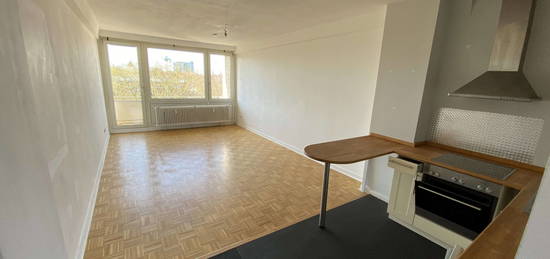 Zentralgelegene 1-Zimmerwohnung mit West Balkon