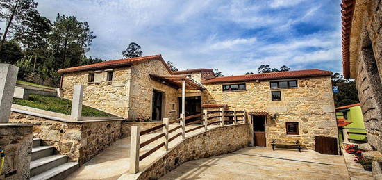 Casa en calle Caforra en Dumbría