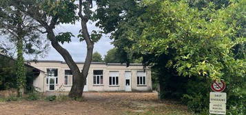 Ex ecole plein coeur de village communaute lavaloise