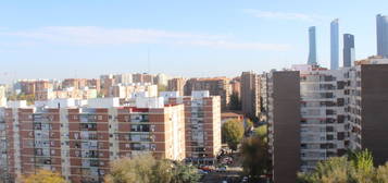 Alquiler de Piso en calle de Melchor Fernández Almagro