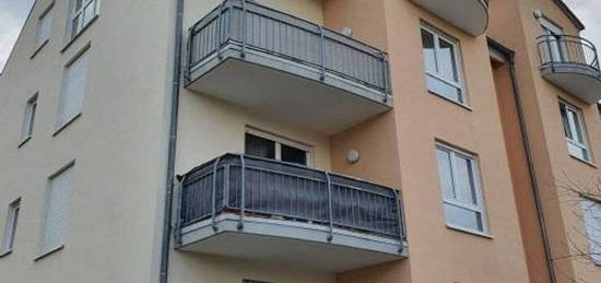 3-Zimmer Wohnung im 2.OG inkl. Balkon und Küche (Kauf) in ruhiger Lage am Rande von Walldürn