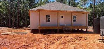 1715 E Lakeshore Dr, Carriere, MS 39426