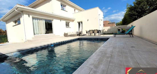 Villa 6 pièces 154 m²