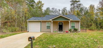 306 North St, Wellford, SC 29385