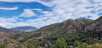 Casa rural en calle Viña del Monte en Guajares (Los)